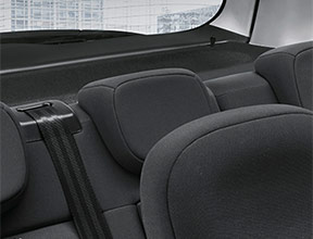Third rear headrestraint
